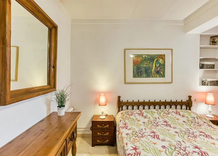 Art- Apartamentos Revilla Tacke E